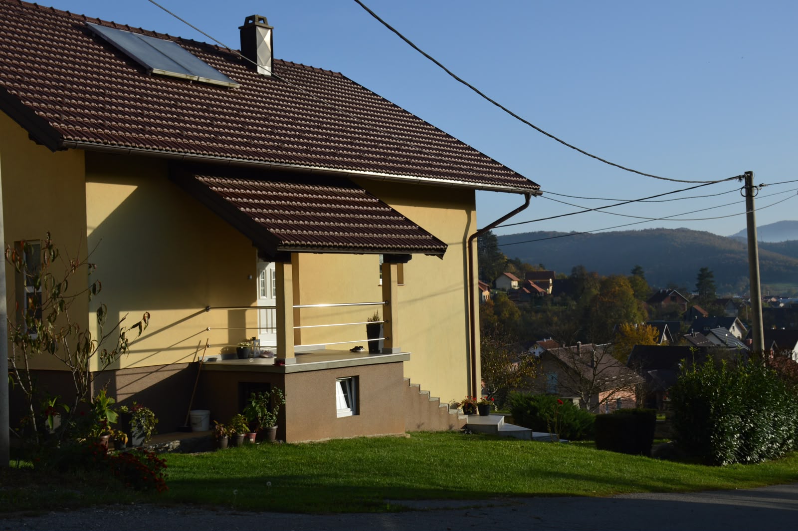 Apartman Lara u Otočcu — Balkon i pogled